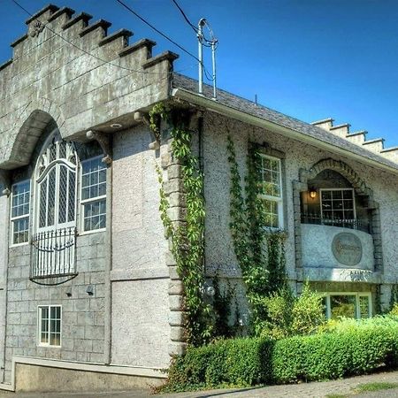 The Castle Vila Chemainus Exterior foto
